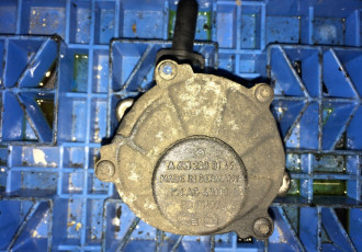 Pompa vacuum Mercedes c class w 204. 2.2 cdi an 2010 A6512300165