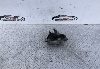 Pompa vacuum Opel Astra J an 2009 A17DTR cod piesa 898115-4390