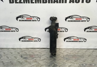 Pompita spalator far stanga audi a4 b8 8k0955101b cu defect