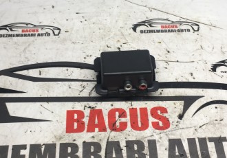 Port Auxiliar Audio  Citroen C4 Peugeot 207 307 308 Partner Citroen C4 COD- 9659681480