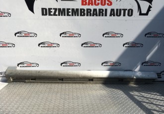 Prag Ornament Plastic Stanga VW Passat B7 Combi 