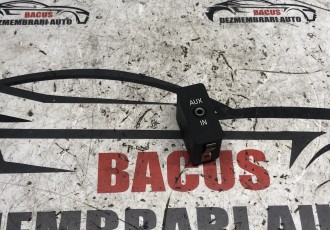 Priza AUX Auxiliar 6930561 6930561 BMW Seria 1 E81/E82/E87/E88 [facelift] [2007 - 2012] Hatchback 5-usi 