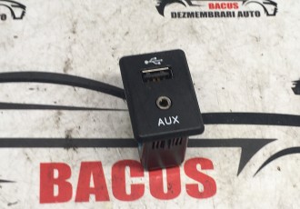 PRIZA USB AUX NISSAN QASHQAI J11- AN 2015 - COD 795405004