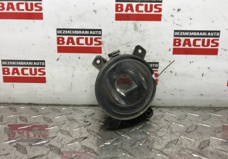 Proiector Ceata / Far Ceata Dreapta Ford MONDEO Mk 3 2000 - 2007 COD- 1S7115K202AC 	