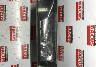 Proiector ceata stanga Skoda Superb cod 3V0941699