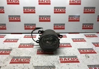 Proiector Ford Focus 3