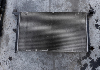 Radiator apa Ford Galaxy cod: 7M3121253B