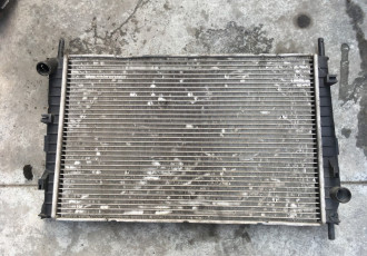 Radiator apa Ford Mondeo 2 1.8i cod: 97BW8054AD