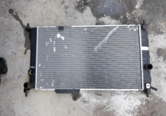 Radiator apa Opel Astra F cod: 52405096