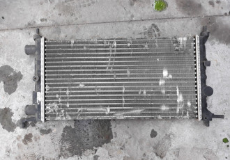 Radiator apa Opel Corsa B cod: 90531547