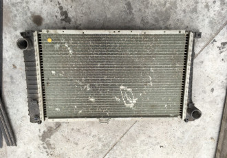 Radiator apa pentru bmw seria 5 530i an 1990 cod:1723452