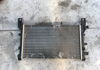 Radiator apa pentru Ford Fiesta 3 