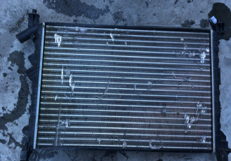 Radiator apa Renault Laguna 1 1.8i 