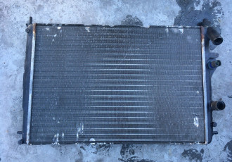 Radiator apa Renault Scenic 1 1.9dti cod: 7700425842a