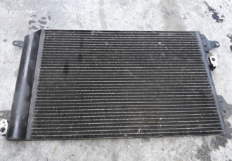 Radiator clima pentru VW Sharan cod: 7M3820411A