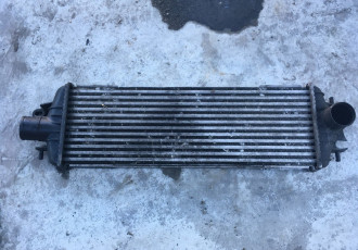 Radiator intercooler Opel Vivaro 2.5d 