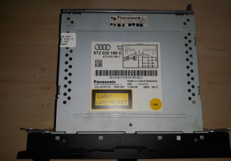 Radio CD cod:8T2035186C,pentru Audi A4, B8 2008-in prezent