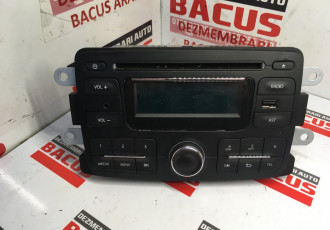 Radio CD Dacia Duster cod: 2811 55216r