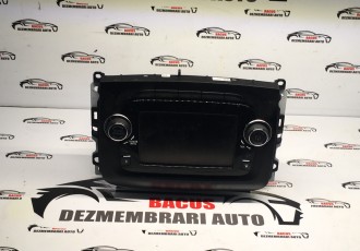 Radio cd Fiat 500L [2012 - 2020] Minivan 1.3 MultiJet-II Turbo MT (85 hp) Cod: A2C935929