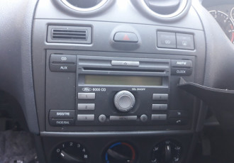 Radio cd pentru ford fiesta