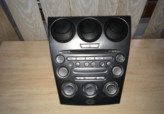 radio cd pentru mazda 6 an 2005