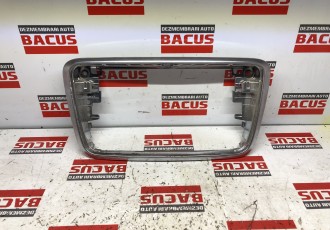 Rama 2 Din Radio / CD Player Mercedes A-Class W176 Cod: A1766890018