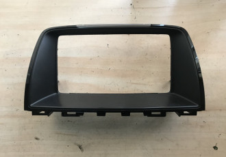 Rama display bord Mazda 6 cod: GHR1-55231