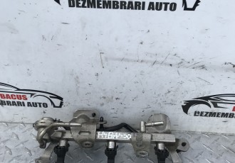 RAMPA CU INJECTOARE Dacia SANDERO 2 an 2012-2020 H4BA400 / H4B408 cod piesa 175201470r