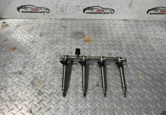Rampa cu injectoare Mercedes C250 W205 benzina A2740703800