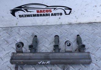 Rampa cu injectoare toyota yaris 1.0b / 2016 1kr-b52 23250-00030