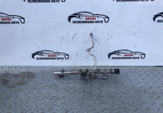 Rampa injectie Cod: 1353-7562474-04 BMW Seria 3 E90/E91/E92/E93 [2004 - 2010] Sedan 318i AT (129 hp)