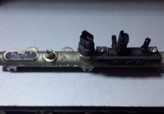 Rampa injectoare 0445214017, Peugeot 607 (9D, 9U), 2,2HDI