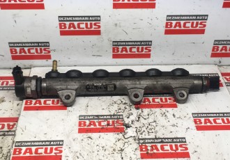 Rampa injectoare 0445214155 8200842432 H8200610223 Renault Laguna 3 [2007 - 2011] 
