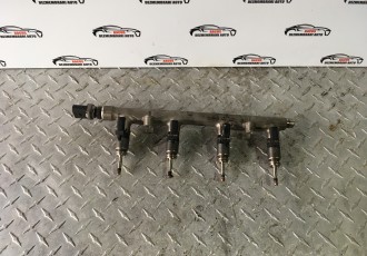Rampa injectoare 05E133320B VW Passat B8 Sedan (3G2, CB2) 1.5 TSI 150 cai