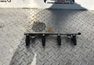 Rampa injectoare Audi A4 B6 Sedan 2003 1.8T AVJ OEM 06B133317N