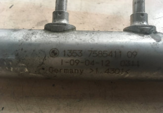 Rampa injectoare BMW F30 cod: 1353 7585411 09