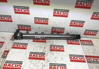 Rampa injectoare BMW Seria 3 E90 2.0 D cod: 0445214182 model 2008