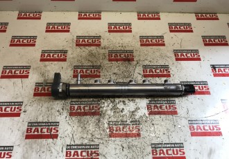 Rampa injectoare BMW Seria 3 E90 / E91 / E82 2.0 D Cod : 0445214182