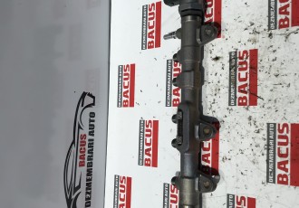 Rampa injectoare BMW seria 3 F30 F31 F20 F36 F32 F10 2.0 d cod: 0445214315