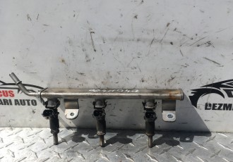 Rampa injectoare cu injectoare 1.0 sce h4d Dacia Sandero 2 (2013 - 2016)  166003188r