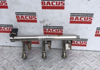 Rampa injectoare cu senzor, cod DM5G-9H487-AB, Ford Focus 3 1.0 benz, M1DA