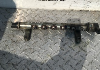 Rampa Injectoare Cu Senzori Land Rover Freelander 2 2.2 D Cod 9670890580