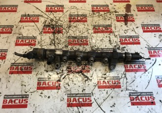 Rampa injectoare cu senzori VW Seat Skoda 2.0 TDI 057130764A