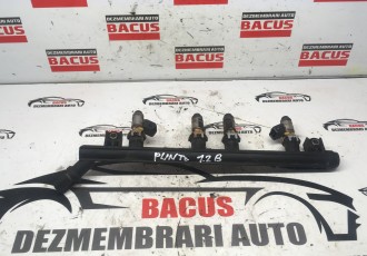 Rampa injectoare Fiat Punto 1.2 benzina cod: 3219018301