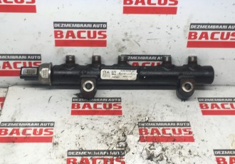 Rampa injectoare Ford Fiesta cod: 9685297580 02