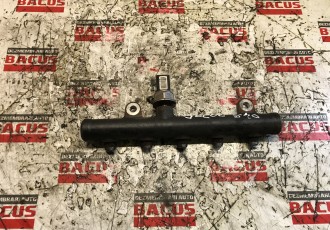 Rampa injectoare Ford Focus 2 FL 2.0 tdci G6DG cod 9681649580