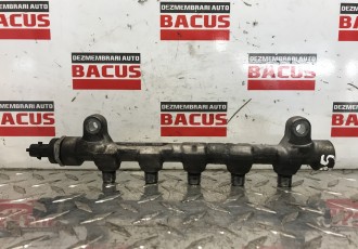 Rampa injectoare Hyundai i30 cod: 0445214181