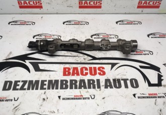 Rampa injectoare Hyundai i30 cod: 0445214181