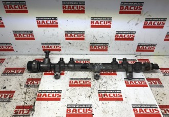 Rampa injectoare Hyundai IX35 cod: 0445214211