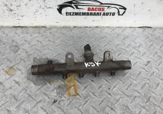 Rampa injectoare injector  Dacia Sandero 2 2014 1.5 dci k9k cod 175210651